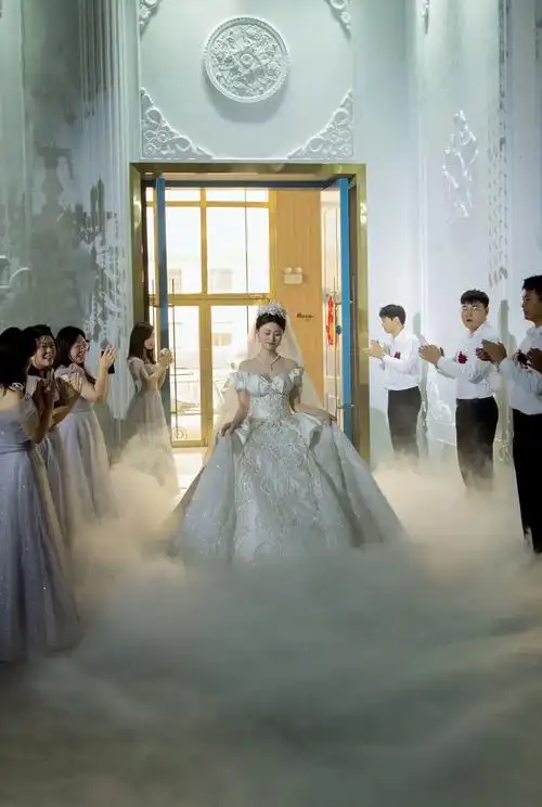 婚礼现场返图78  "成就感"就是悄悄把你变美,让你用 - 抖音