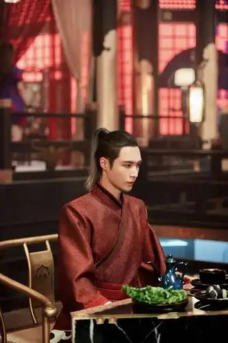 张艺兴这就是街舞4最新古装剧照红袍马尾叙千古之事