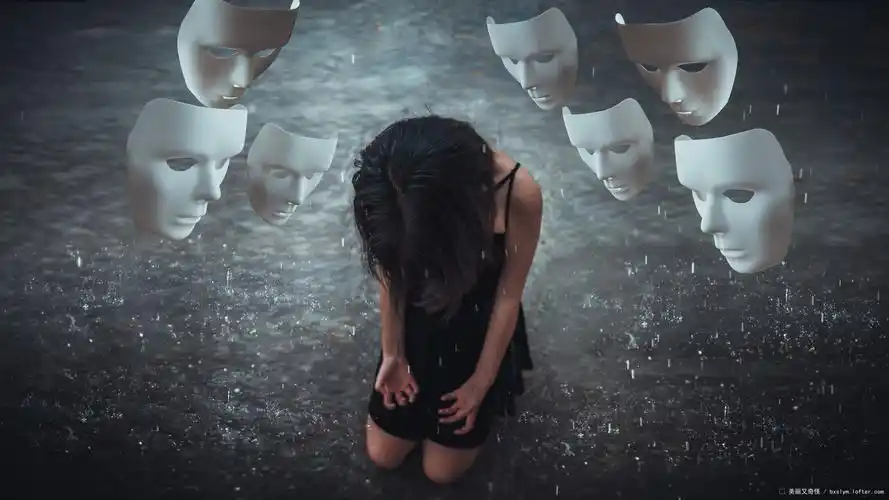 虚伪的面具. 出镜:啾啾