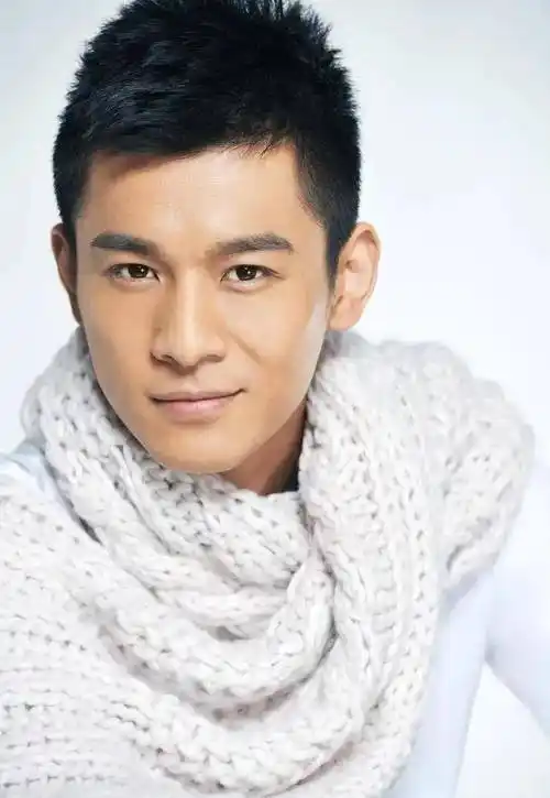 男明星乔振宇住豪宅,他的生活过得很有品质_古装_电视剧_方式