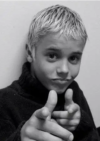 发一些justinbieber小时候的照片.