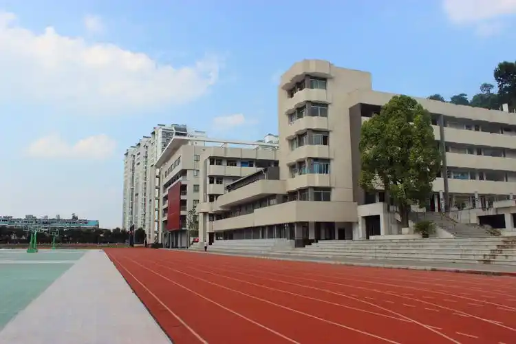 都匀一中高考倒计时100天加油视频征集