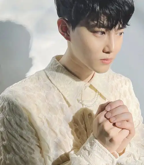 是美人鱼吧#金俊勉  #金俊勉回归  #金俊勉solo  #exo