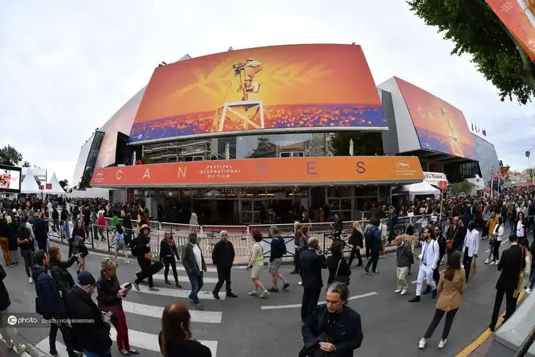 第72届戛纳电影节现场人文风光