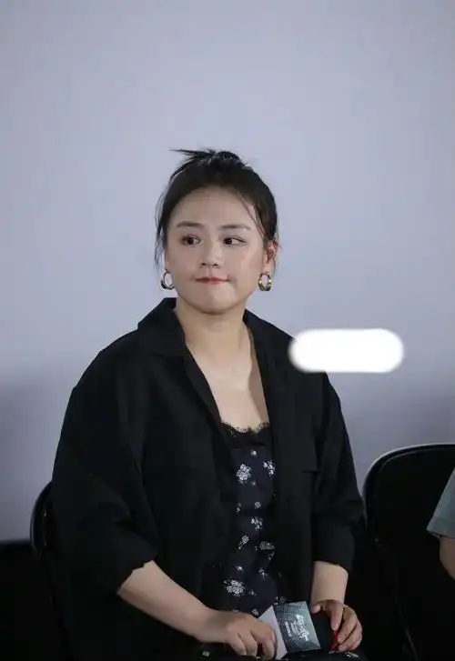 官宣后马思纯首现身,无滤镜无美颜下生图:胖出了幸福肥