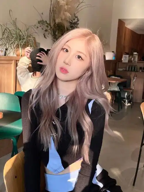 雾感粉金75又粉又金欲罢不能60rose女团发色