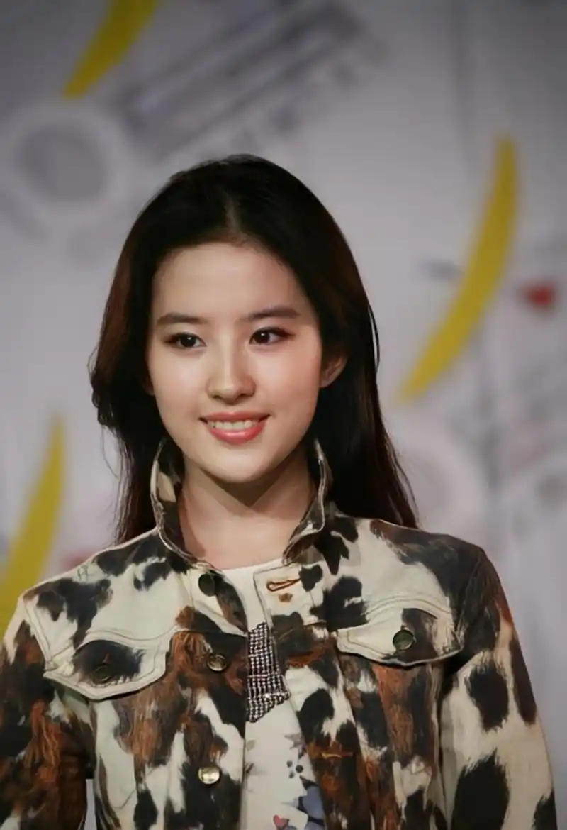 刘亦菲早年接受采访