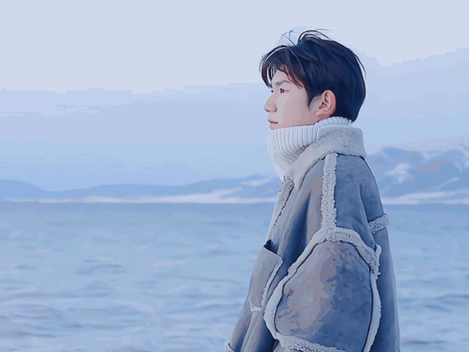 王源自驾游##王源狗刨式滑雪