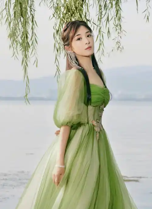 女星张含韵写真大合集清新甜美靓丽可爱