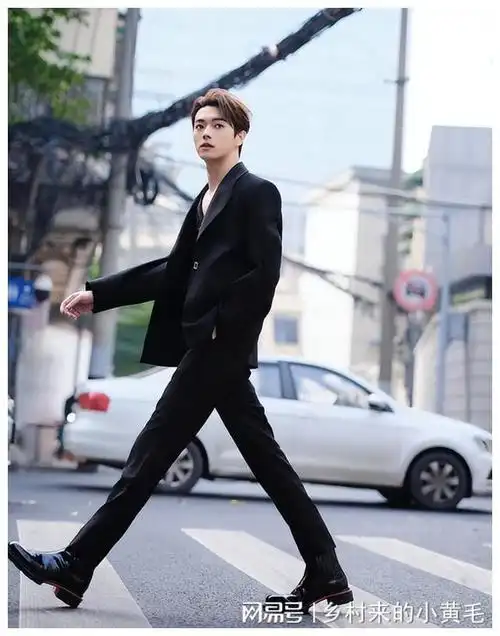 群",这几位长腿男星藏得太深了|成毅|张若昀|金世佳|于小彤_网易订阅