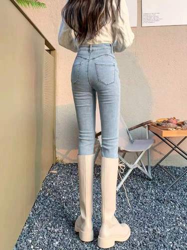 蜜桃臀牛仔裤女小个子夏装薄款紧身显瘦高腰浅蓝韩版铅笔小脚春秋