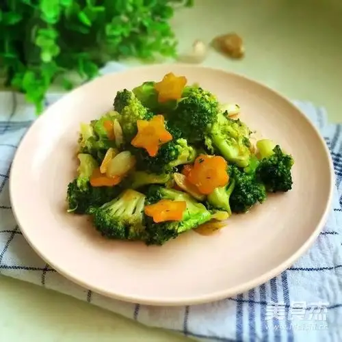 蒜香西兰花,蒜香西兰花的家常做法 - 美食杰蒜香西兰花做法大全