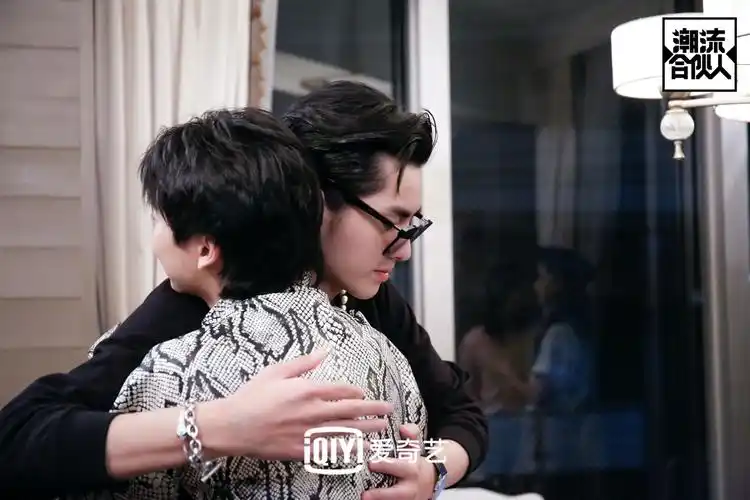 吴亦凡赵今麦掩面落泪难分别潮流合伙人全员动情诠释综艺老友记