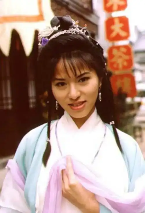 (中国影人) 滕丽名