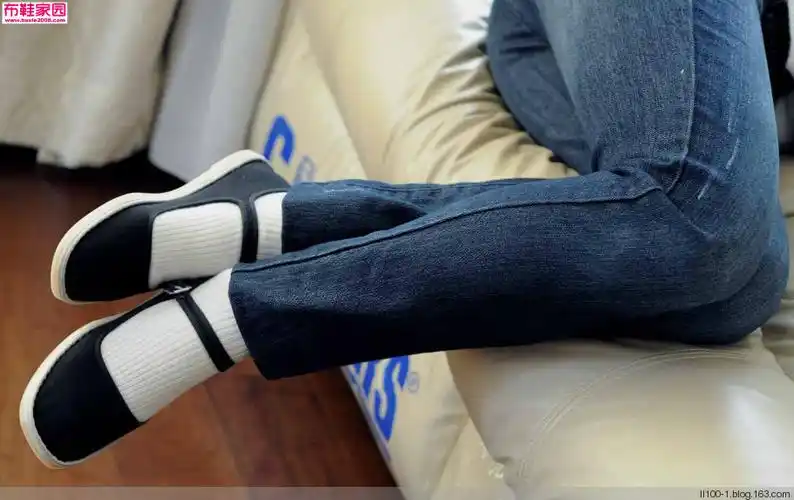 【布鞋情怀】爱穿布鞋的小媳妇(153p)