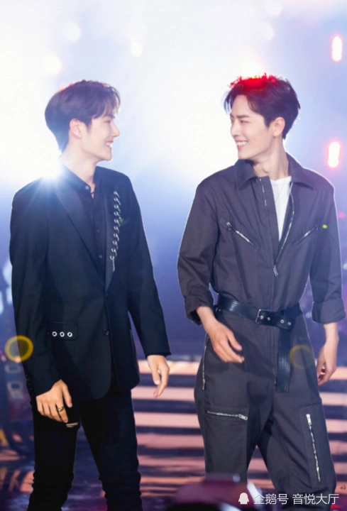 今年夏天火了肖战,王一博,也火了ta,腾讯的每条都留言,差点被笑死!