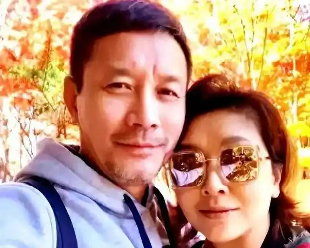 明星最后都离婚?这几对明星夫妻,双方都是演员却甜蜜幸福