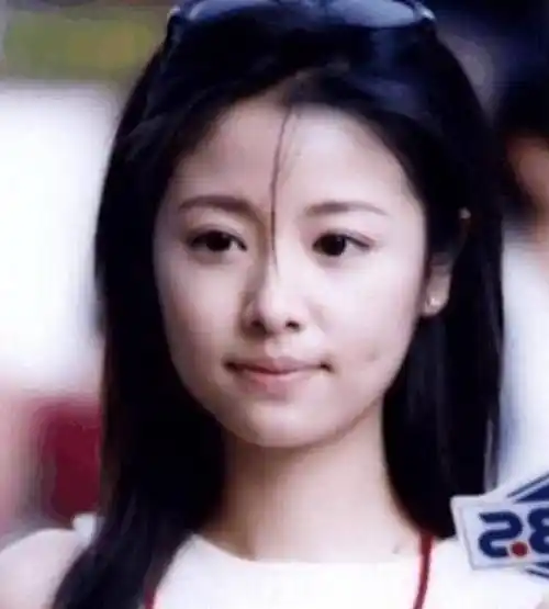 林心如年轻时没人追?看到她20岁的照片,谁敢追呢?_气质_男生_演技