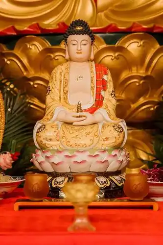 寺院最美细节丨听法师为你讲述药师佛的故事