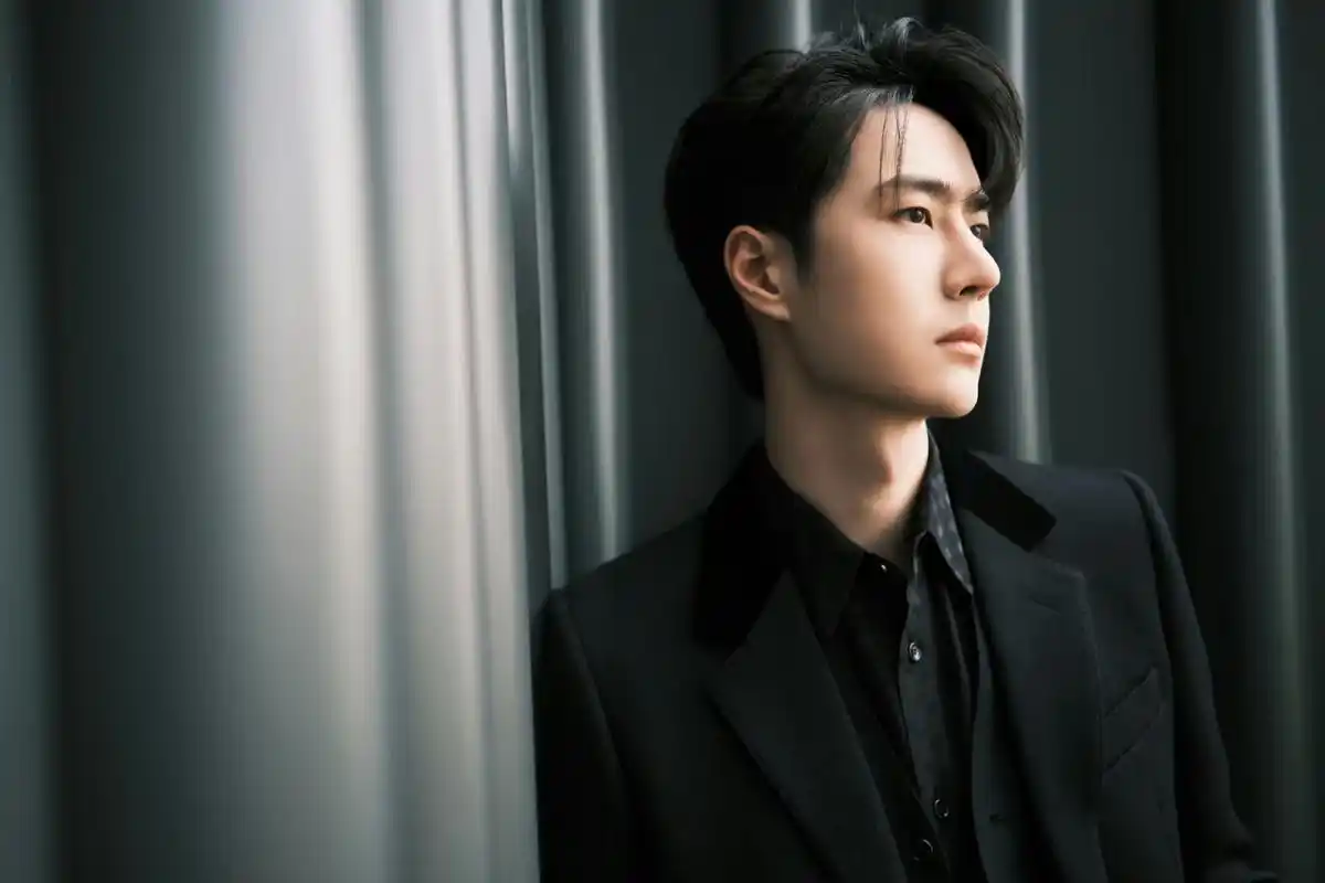 高冷的贵公子#王一博# 谁不说句帅?