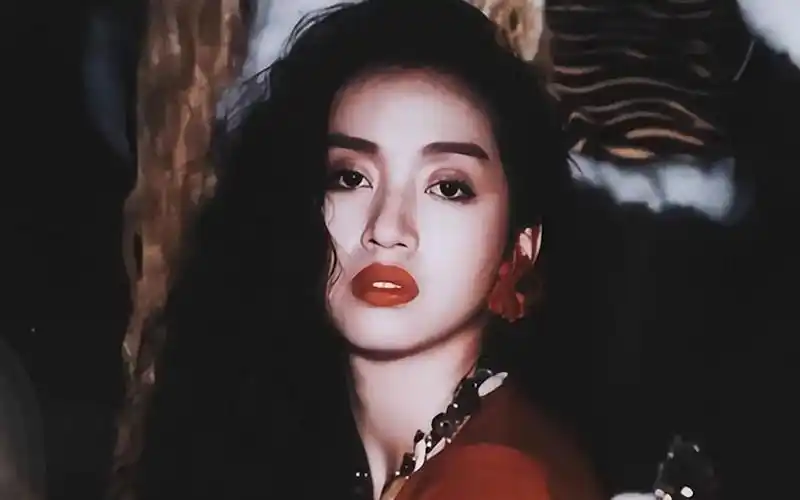 "香港的女儿"梅艳芳的颜值变化,梅艳芳菲,芳华绝代