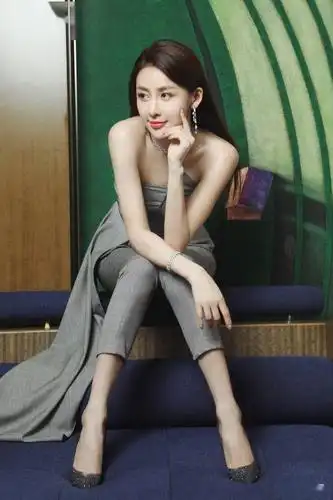 贾青,知性典雅魅力写真