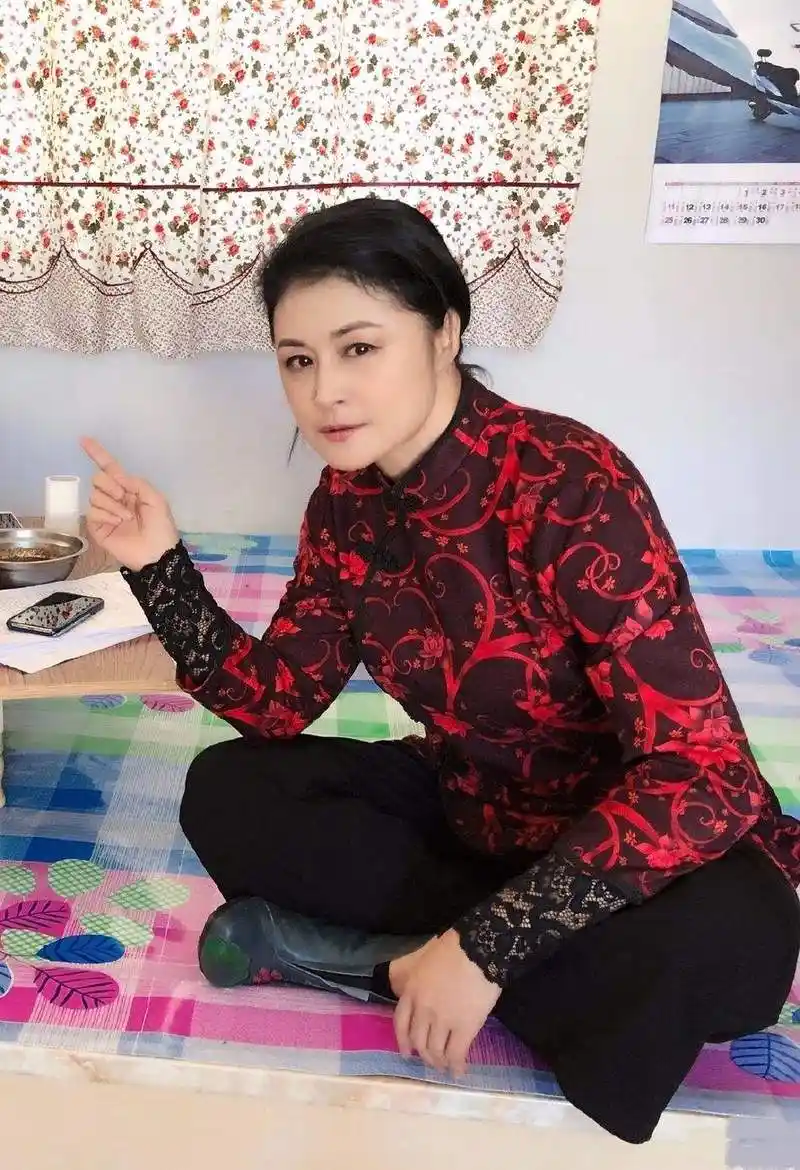 著名演员于月仙参与《珍惜》系列拍摄