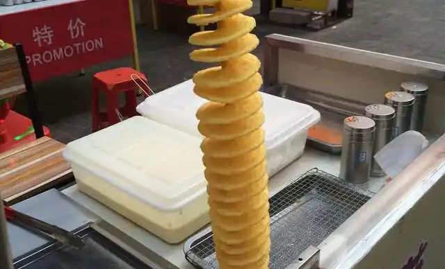 【旋转薯塔】旋转薯塔1份,包间免费,提供免费wifi