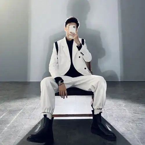 抖音网红潮男穿搭2021秋款宽松西装雅痞休闲西服