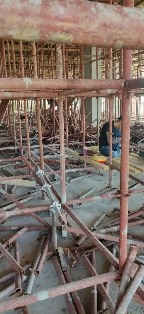 佛山南海区招木工,拆模拆架工,起钉出料.工地在佛山顺德.工作