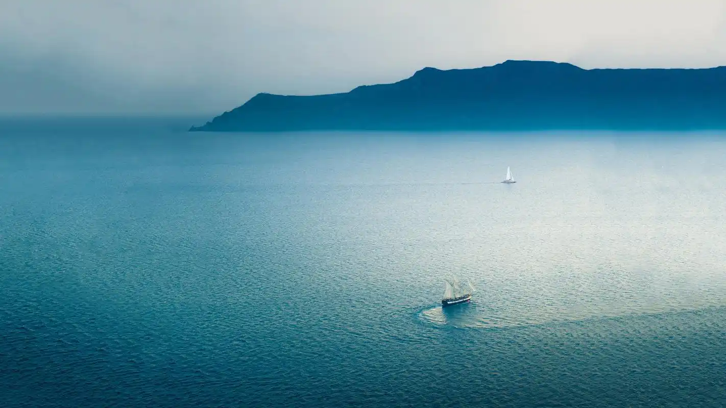 蓝色大海风景图片高清电脑桌面壁纸-风景壁纸-壁纸下载-美桌网