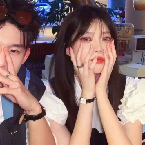 2023抖音最火真人情侣头像