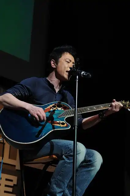 我是歌手黄贯中