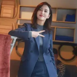 佟丽娅明星同款气质修身秋款西装套装女时尚白领ol通勤正装工作服