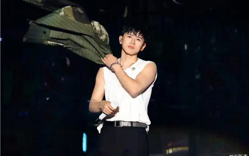 【张杰】20050507中国2010年上海世博会会歌征集2004年度优秀歌曲