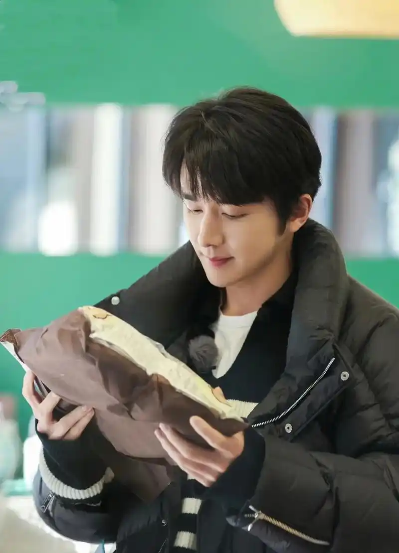 张新成 in mefur | 我们的客栈