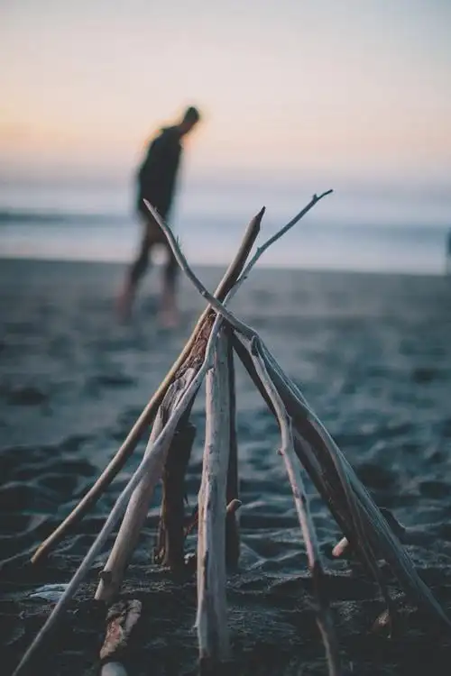 孤独一个人的文艺唯美图片