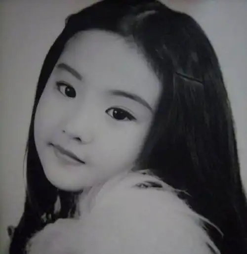 刘亦菲童年表演照曝光美人胚子从小养成新剧能否再成经典之作