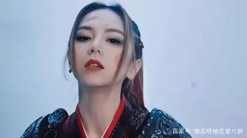 邓紫棋首支古装mv《万国觉醒》正式上线 花木兰造型太飒了,魅力四射