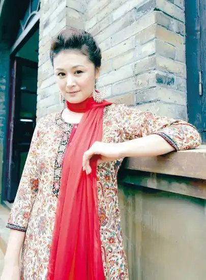 赵本山老婆马丽娟与小姨子于月仙 谁更讨赵本山欢心[图]