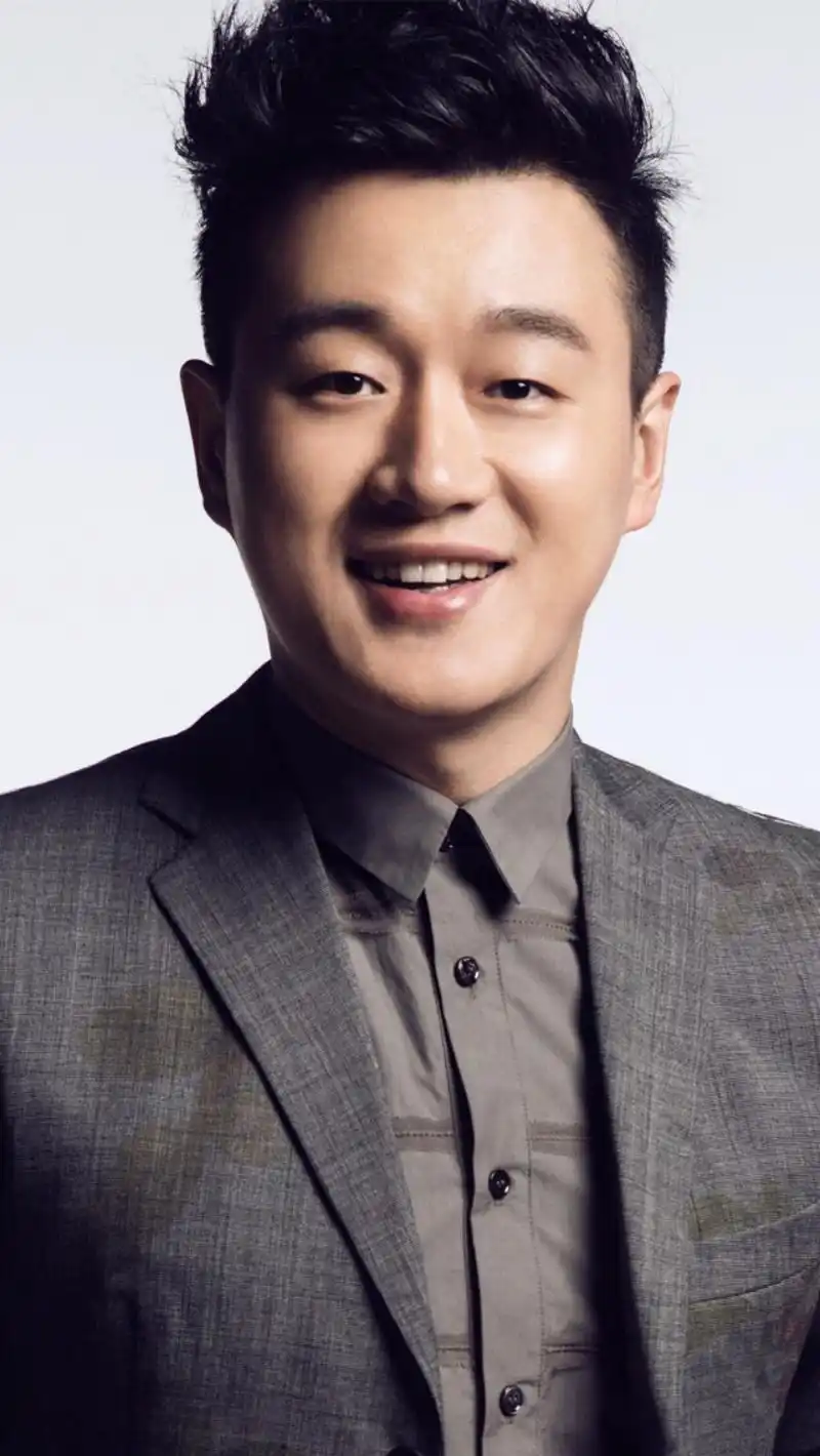 演员在演戏的时候,不仅是要看制作,看剧本,看导演有