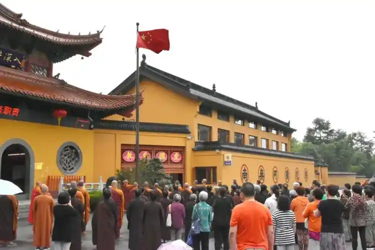 我省宗教场所陆续开放突出爱国主义主题三