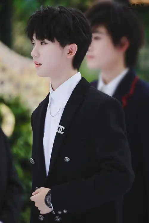 马嘉祺颜值安利 马嘉祺西装造型合集 马嘉祺穿搭 mjq