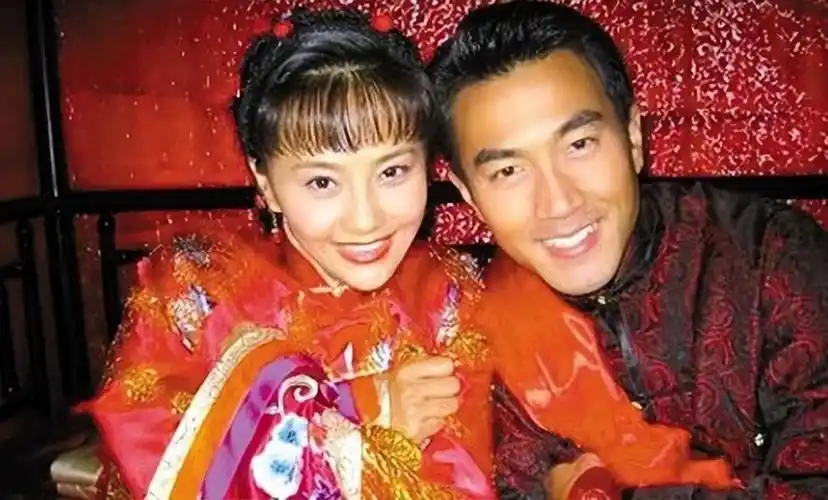 王鸥复出仍惹争议疑似知三当三的女星不值得同情