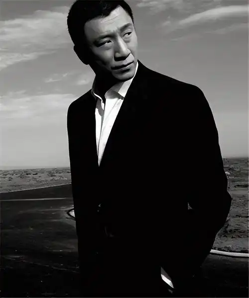 回顾:孙红雷母亲病逝后,父亲在他结婚前6天去世,他的一生充满遗憾