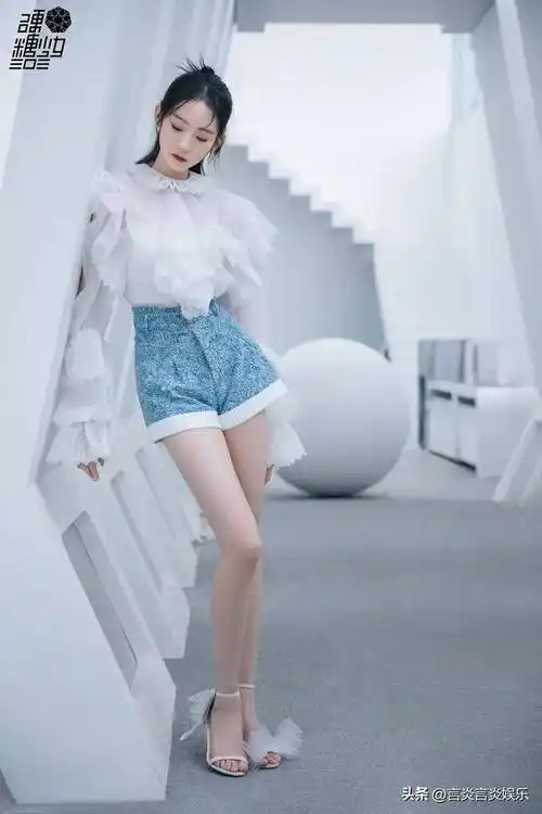 张艺凡这大长腿,谁顶得住!_生命_彩虹_华夏