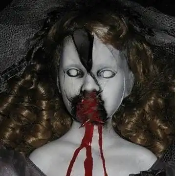 鬼娃娃.肥猪流?