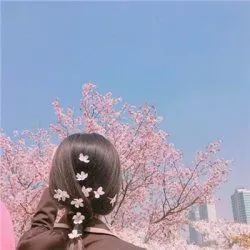 陌陌头像女生大图性感最新112