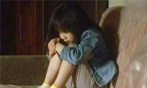 青海小苏丽:3岁被针线缝嘴,5岁被虐死,母亲出狱后将其挫骨扬灰_燕志云