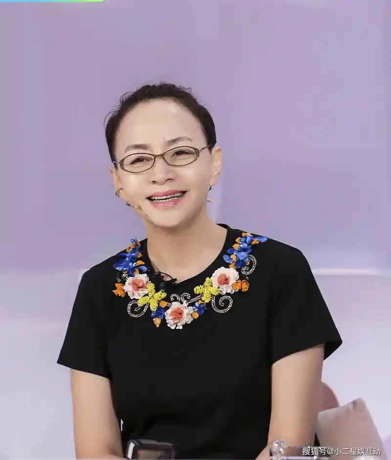 离婚后的宋丹丹以为自己会嫁不出去,没想到她却遇上了自己一见倾心的